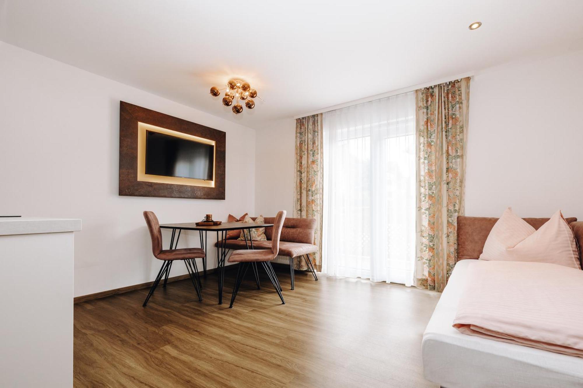 פלאכאו Hotel Garni Tannenhof מראה חיצוני תמונה