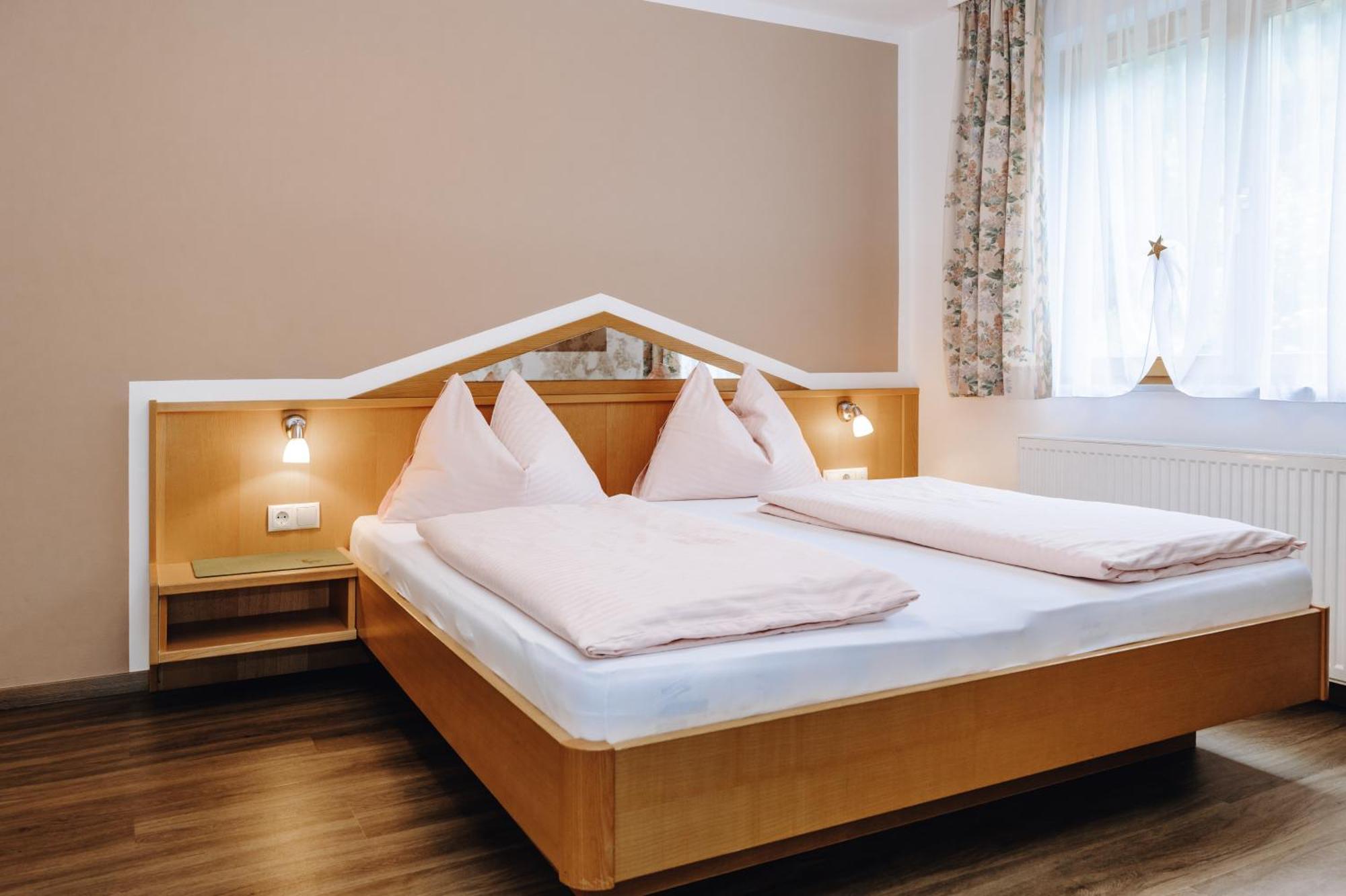 פלאכאו Hotel Garni Tannenhof מראה חיצוני תמונה