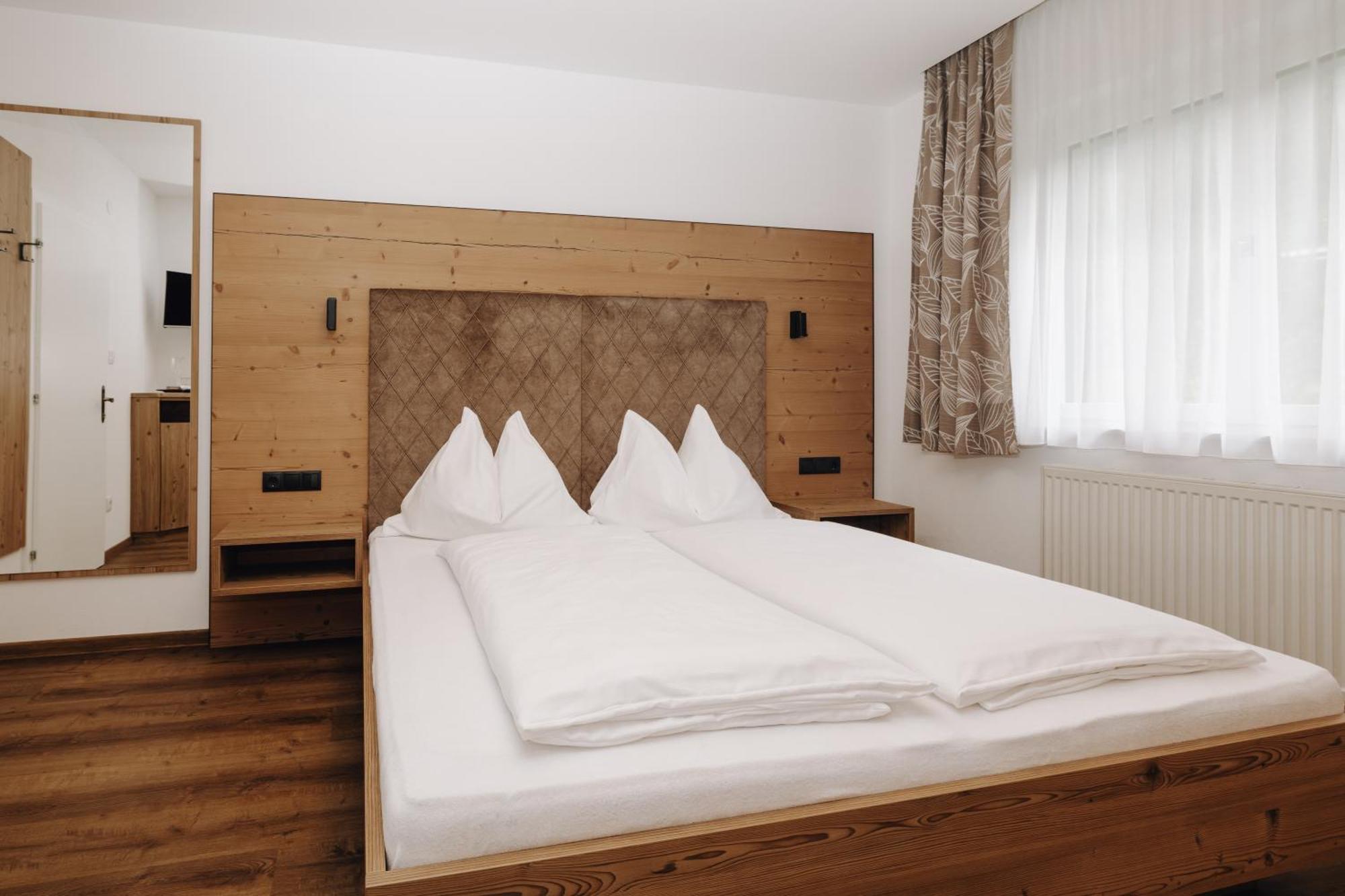פלאכאו Hotel Garni Tannenhof מראה חיצוני תמונה