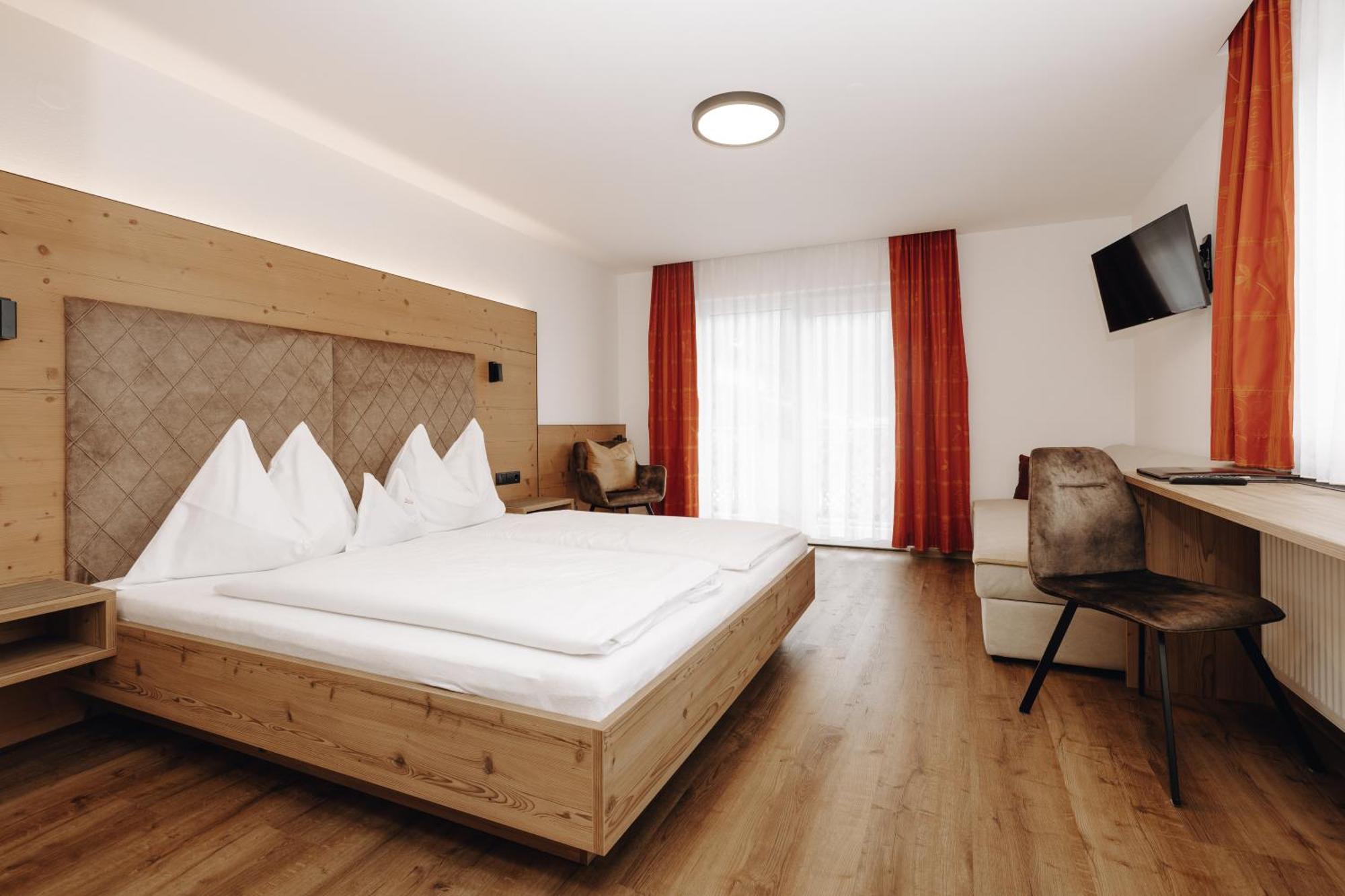 פלאכאו Hotel Garni Tannenhof מראה חיצוני תמונה